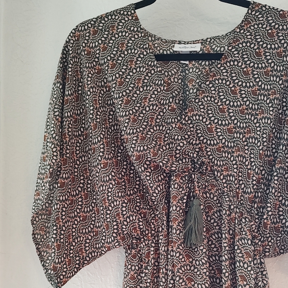 Willow Black and Cream Printed High-Low Dress - Picture 2 of 4